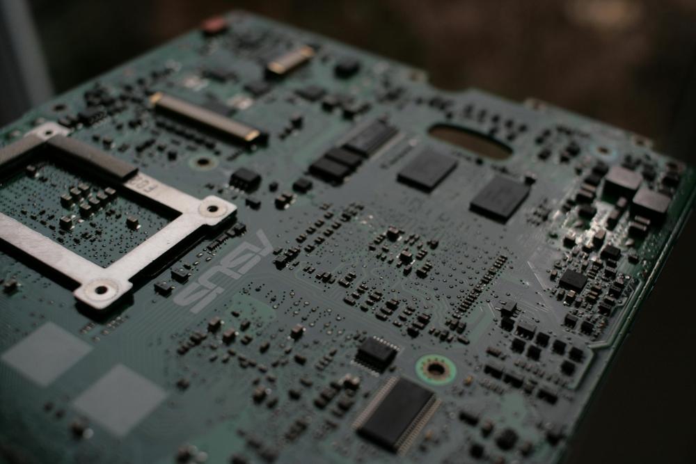 computer architecture-7de93489e1a544138e3c8de59e49e08e.jpg computer architecture