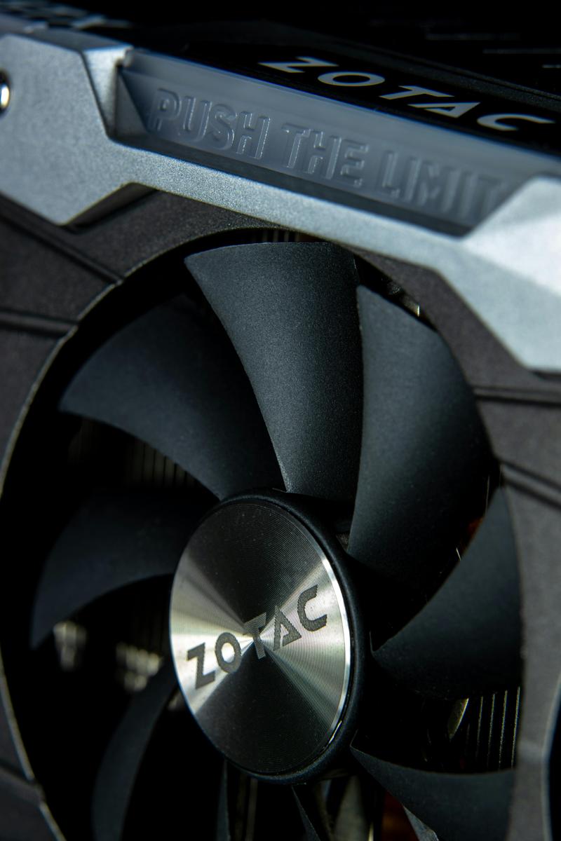 graphics card-20bdf47541a741c79b07a81ae4619ca5.jpg graphics card