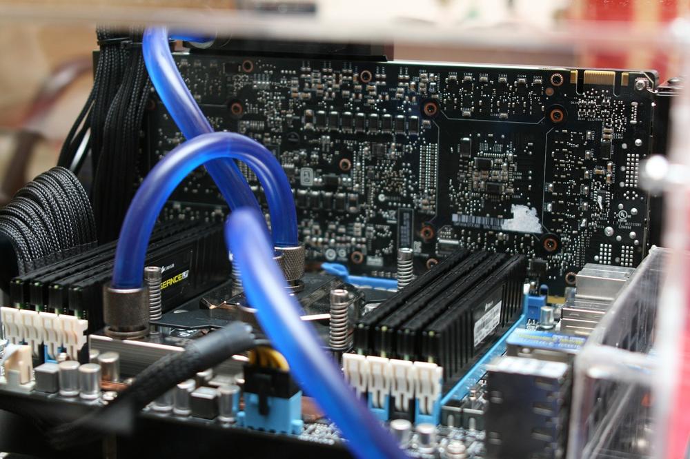 motherboard illustration-200ef14fc13340fe9709d7d144422e25.jpg motherboard illustration